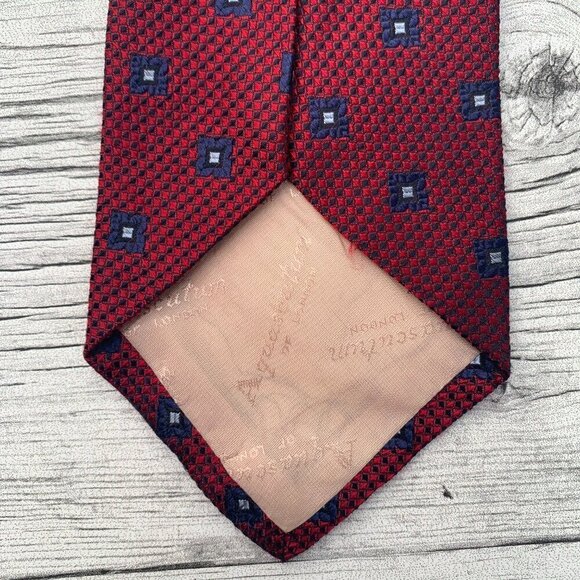 Vintage Aquascutum of London Geometric Print Silk Tie - Picture 4 of 7